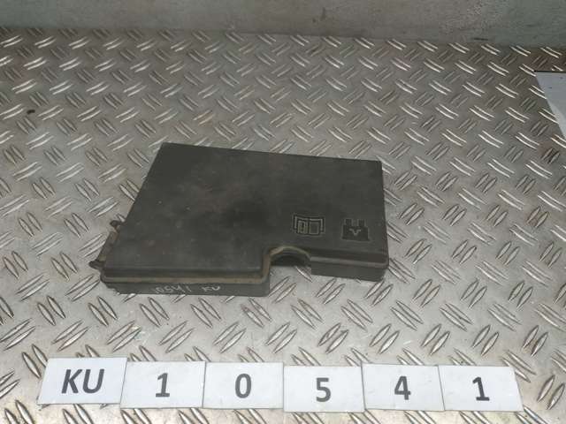 Кришка блоку запобіжників 3M5T14A076AE FORD
