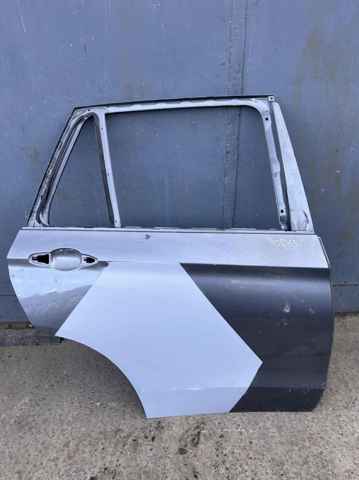 Двері пасажирські задні праві 41517386740 BMW