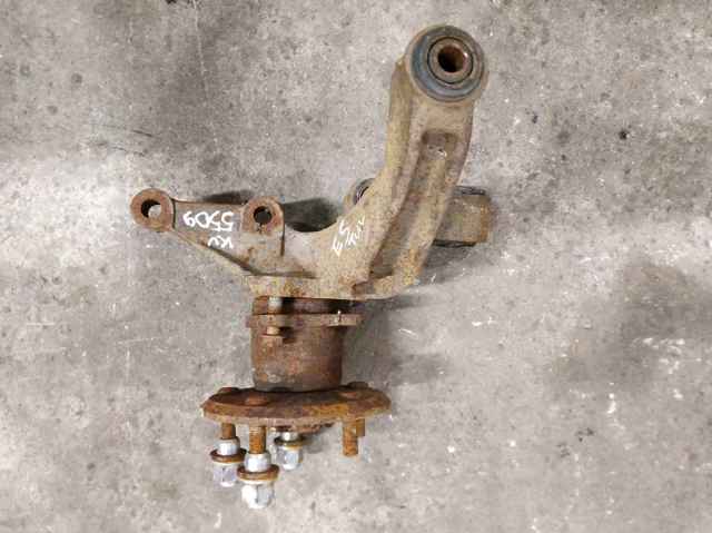 Кулак поворотний правий 4230406100 TOYOTA