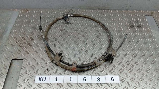 Трос ручного гальма задній, лівий 464300E060 TOYOTA
