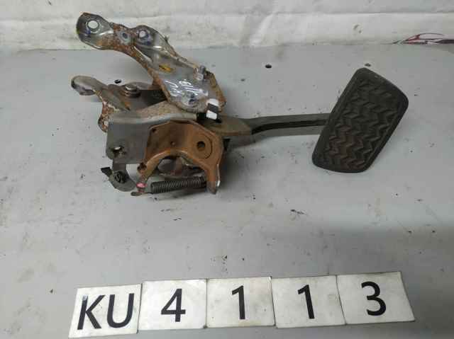 Педаль гальма 4711006281 TOYOTA