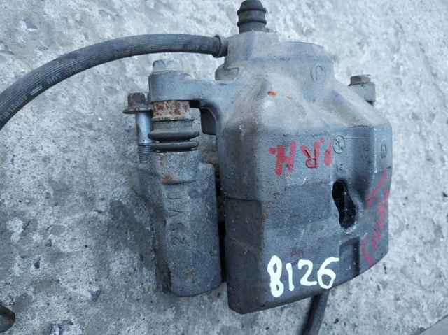 Супорт гальмівний, передній, правий 4773047060 TOYOTA