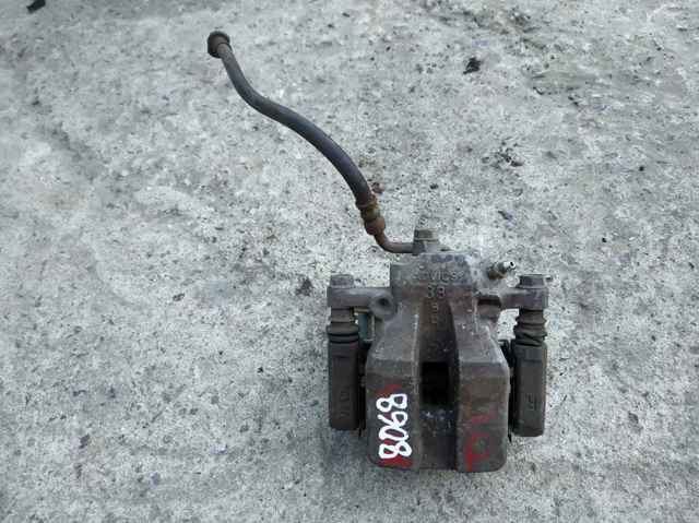 Супорт гальмівний задній правий 4783042061 TOYOTA