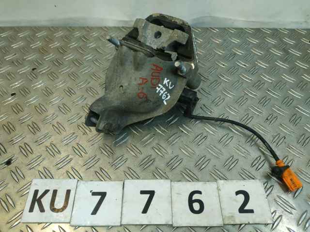 Ліва подушка двигуна 4G0199381KT VAG