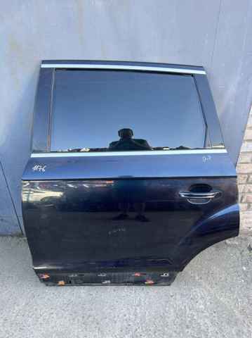 Двері пасажирськи задні ліві 4L0833051 VAG
