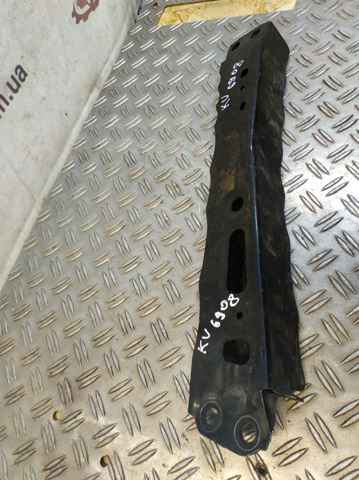 Балка передньої підвіски (підрамник), передня 5110742020 TOYOTA