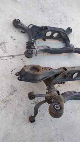 Балка задньої підвіски, підрамник 512060E042 TOYOTA