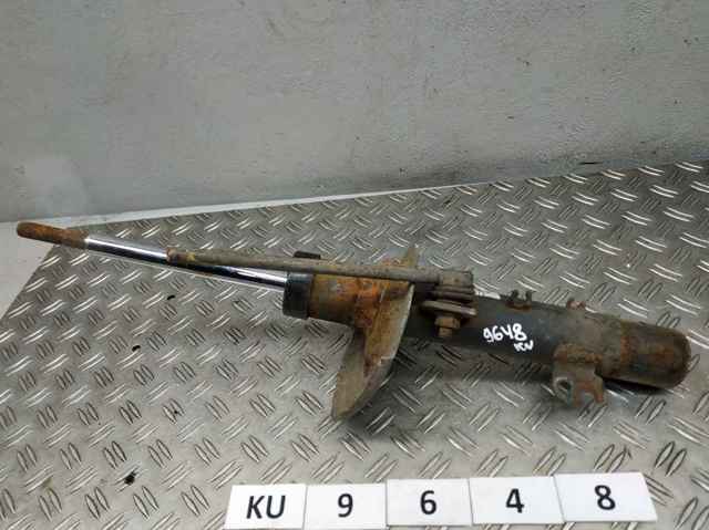 Ліва передня стійка 5208C4 PEUGEOT