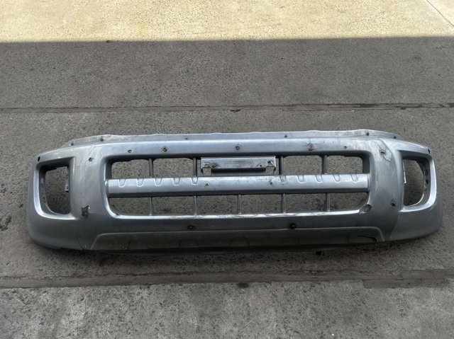 Бампер на авто 5211942905 TOYOTA