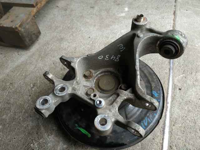 Кулак поворотний правий 52210TBAA00 HONDA