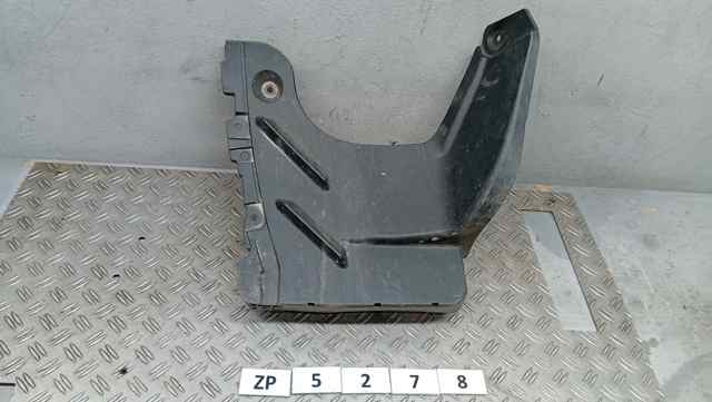 Захист заднього бампера 525910E090 TOYOTA