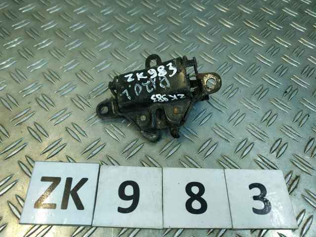 Запор капота (замок і привід замка капота) 5351060170 TOYOTA