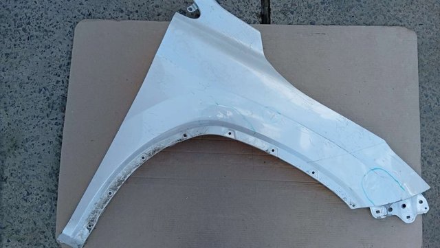 Переднє праве крило 5380148120 TOYOTA