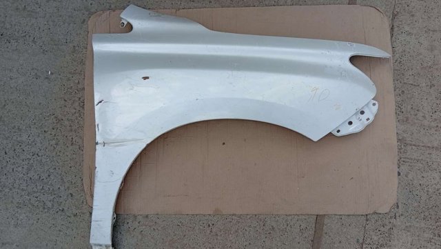 Переднє праве крило 5381148150 TOYOTA