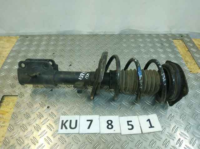 Амортизатор передньої підвіски 543020001R RENAULT