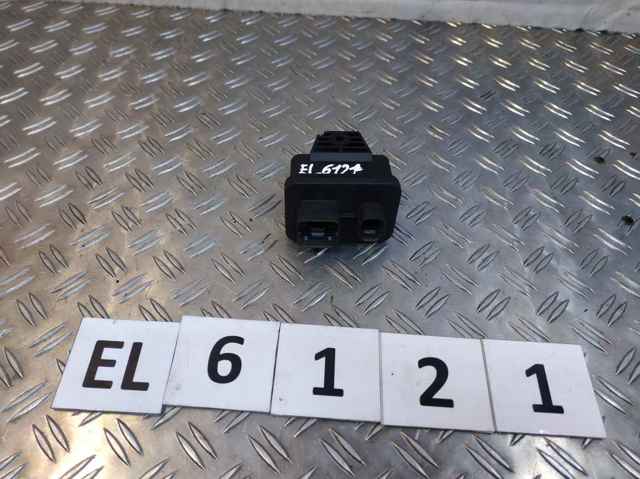 Реле передпускового підігрівача 55229840 FIAT