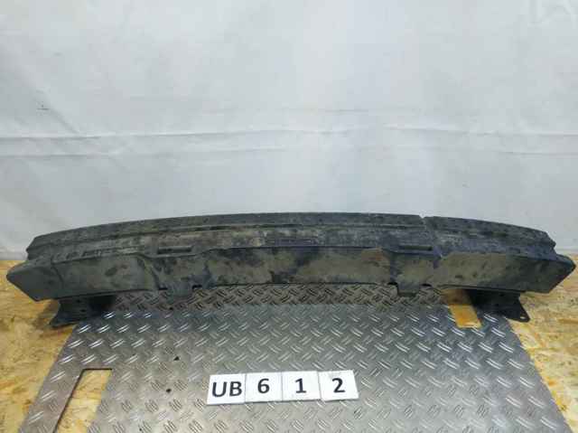 Буфер бампера заднього 561807305 VAG