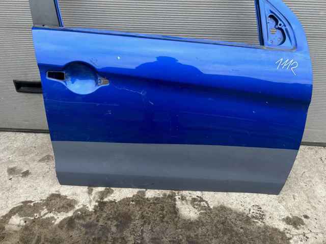 Дверка передня права 5700B226 MITSUBISHI