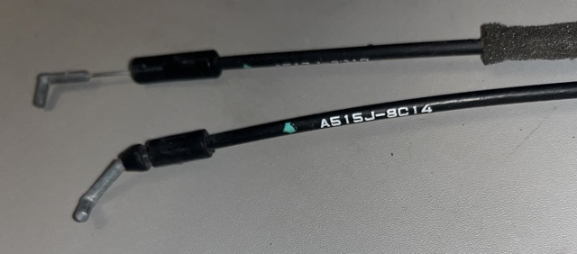 Замок дверей водія 5715A185 MITSUBISHI