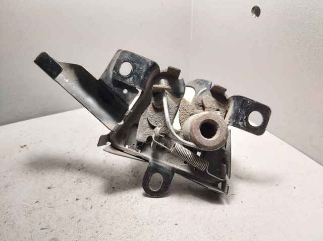 Замок кришки капота 57310FG010 SUBARU