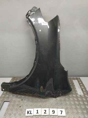 Ліве переднє крило 5771161M10 SUZUKI