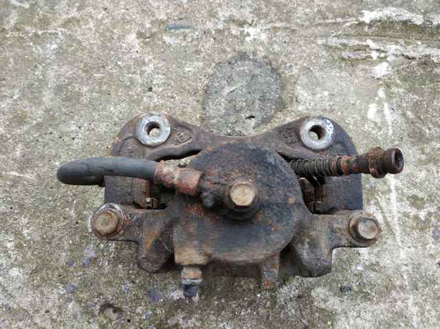 Супорт гальмівний, передній, правий 581902EA10 HYUNDAI