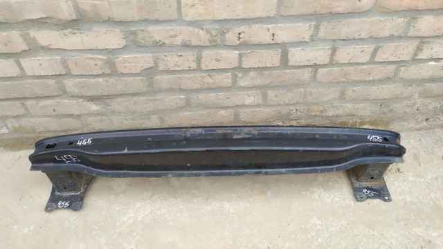 Буфер бампера заднього 5C6807311 VAG