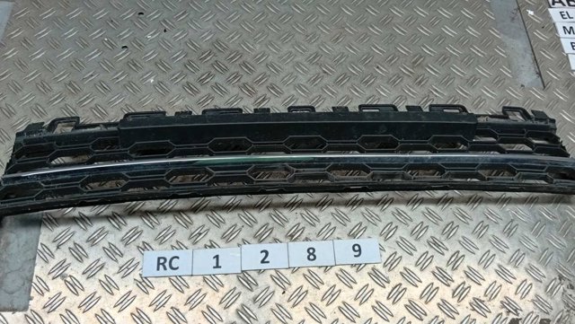 Облицювання радіатора 5E3853677A VAG