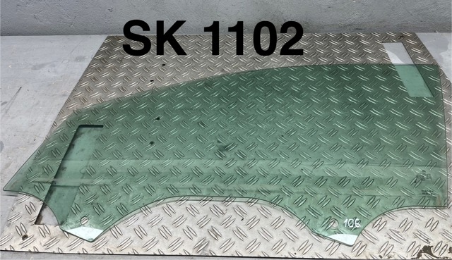 Скло передніх дверей, лівих 5G4845201B VAG
