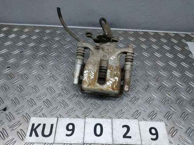 Супорт гальмівний задній правий 5QM615424A VAG