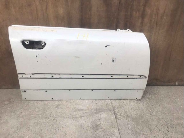 Пасажирські передні двері 60009AG0619P SUBARU