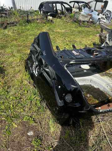 Бічна частина задня ліва 61612AC020 TOYOTA
