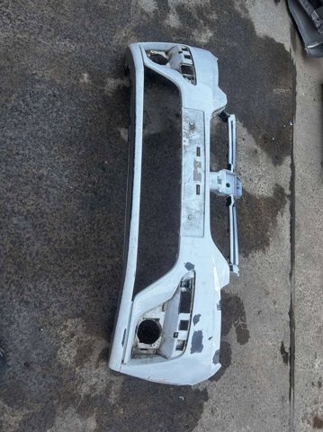 Бампер передній в зборі 620225466R RENAULT