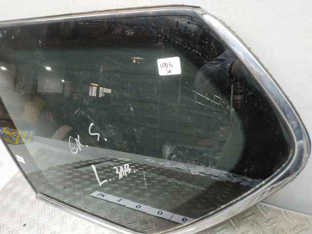Скло багажного відсіку, ліве 6272060E00 TOYOTA