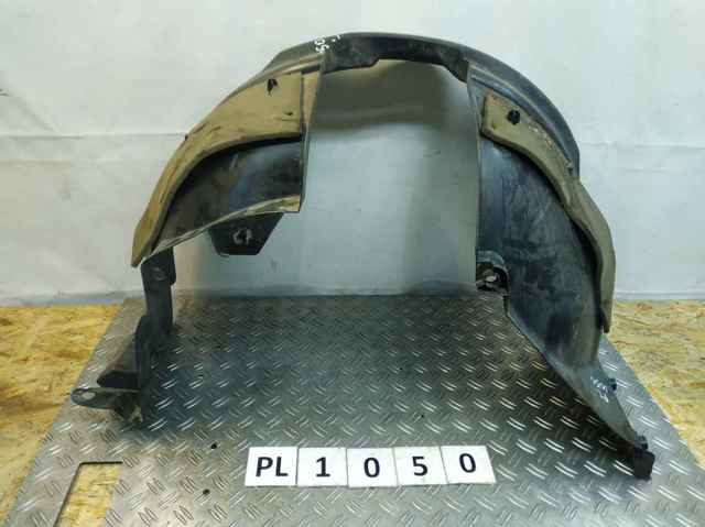 Підкрилок переднього крила, правий 638405770R RENAULT