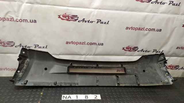 Накладка бампера переднього 6400G468 MITSUBISHI