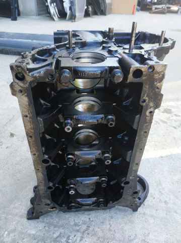 Блок циліндрів двигуна 6640100105 SSANG YONG