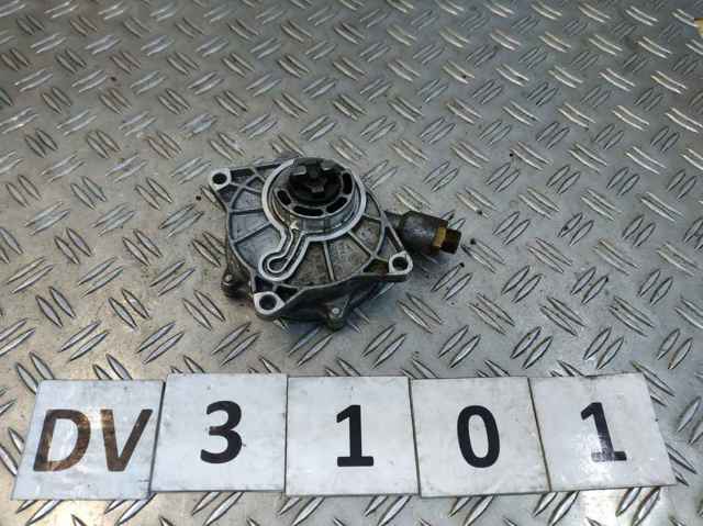 Насос вакуумний 6652300565 SSANG YONG