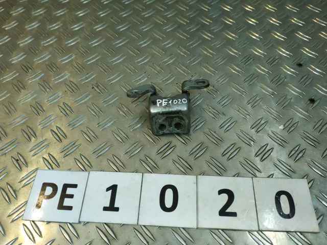 Завіса дверей задніх правих 67910SWWE01ZZ HONDA