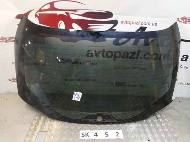 Скло ляди 68105F4011 TOYOTA