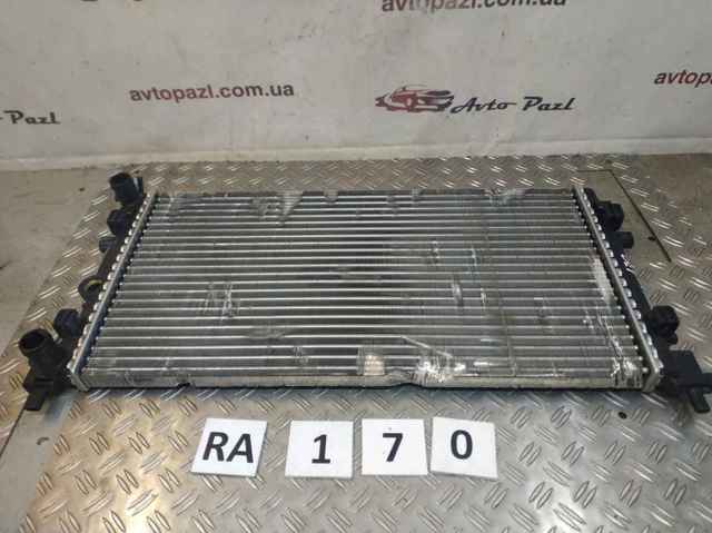 Ra0170 6r0121253 радіатор  vag polo 10- sedan 6R0121253