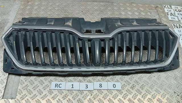Облицювання радіатора 6V0853653C VAG