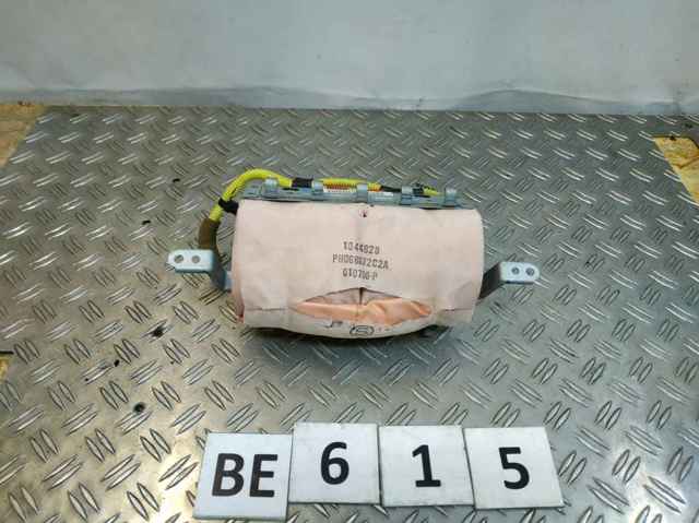 Подушка безпеки бокова 7396033111 TOYOTA