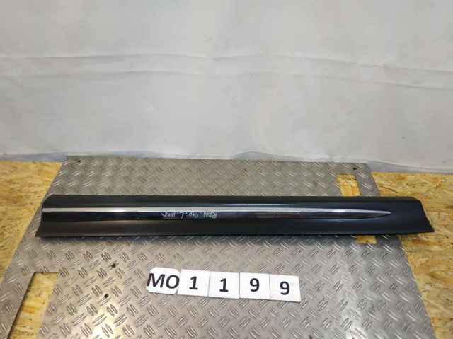 Молдинг передніх лівих дверей 7507442010 TOYOTA