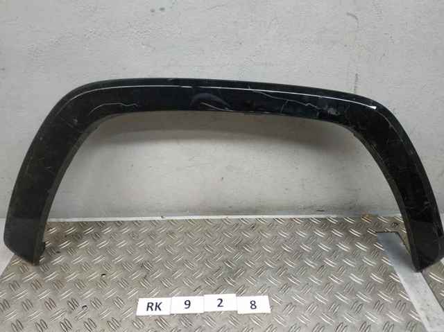 Молдинг арки крила переднього, правий 7560142170C0 TOYOTA