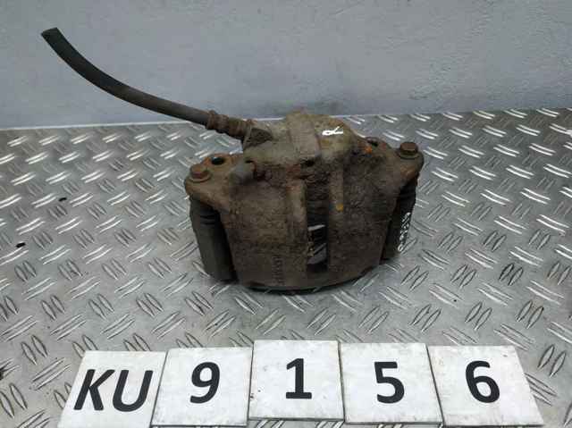 Супорт гальмівний, передній, правий 7711135735 RENAULT