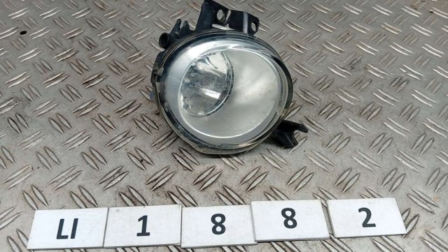 Протитуманка ліва 7L5941699D VAG