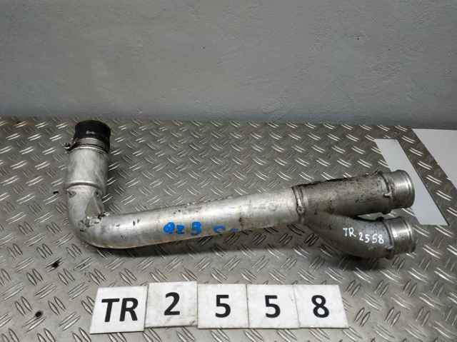 Шланг/патрубок інтеркуллера 7P6145941B VAG