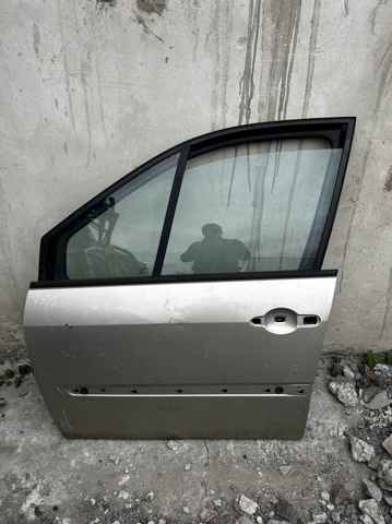 Водійські двері 801015506R RENAULT