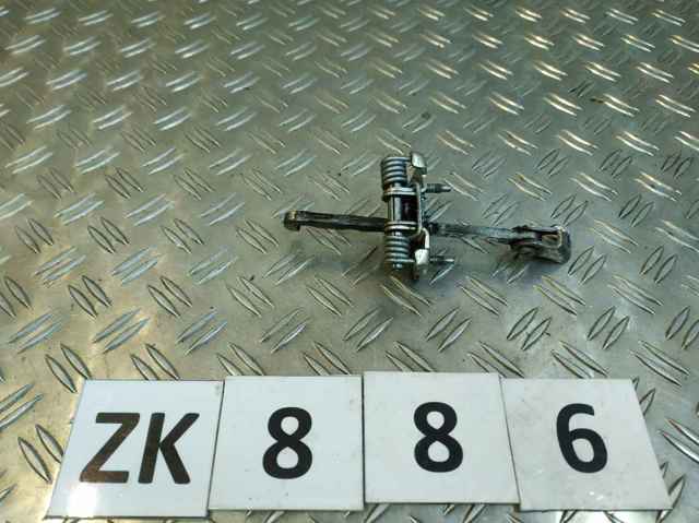 Zk0886 804304453r обмежувач ходу дверей перед renault (rvi) master 3 10- 804304453R